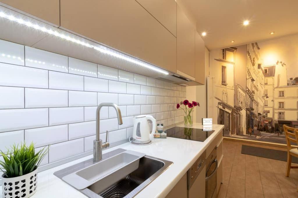 Nice And Cozy Apartment Next To The Parliament Budapest Eksteriør billede